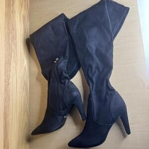 Dream Pairs Faux Black Suede Extra Tall Boots (Sold by Amazon)-S014-NIB- Size 5